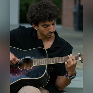 Meet your Posher, Josiah